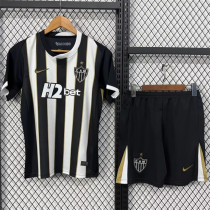 Kids kit 26-27 Atlético Mineiro home Thailand Quality