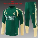 Young 26-27 Real Madrid (green) Sweater tracksuit set