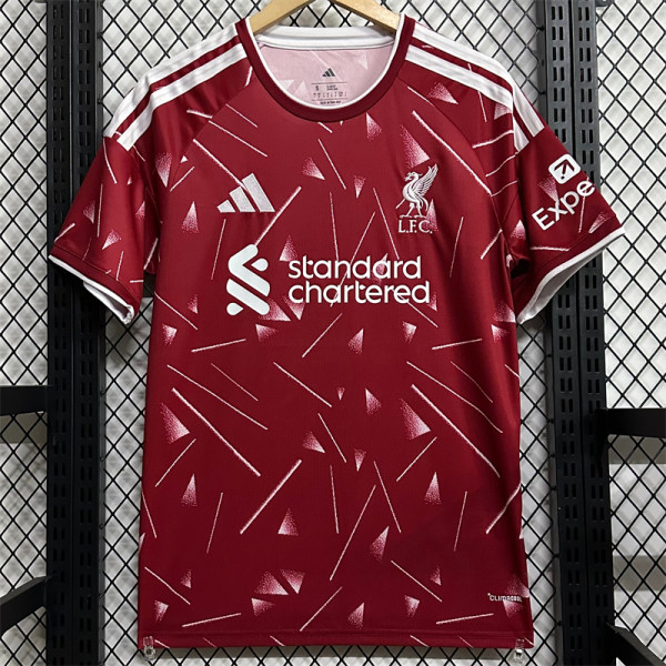 26-27 Liverpool home Fans Version Thailand Quality