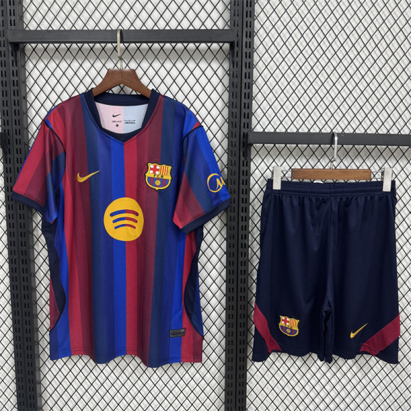 26-27 FC Barcelona home Set.Jersey & Short High Quality