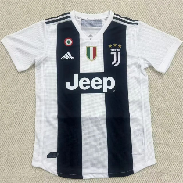 18-19 Juventus FC home (Player Version) Retro Jersey Thailand Quality
