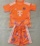 26-27 Bayern München (Goalkeeper) Set.Jersey & Short High Quality