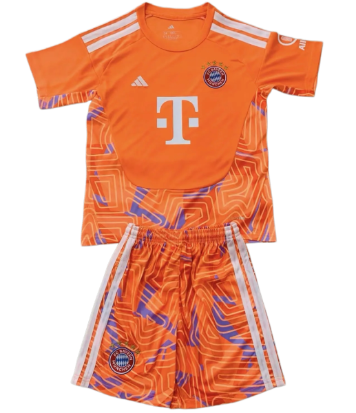 26-27 Bayern München (Goalkeeper) Set.Jersey & Short High Quality