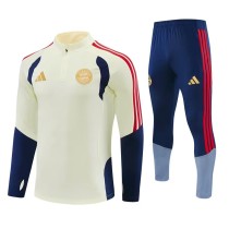 26-27 Bayern Munich (beige) Adult Sweater tracksuit set
