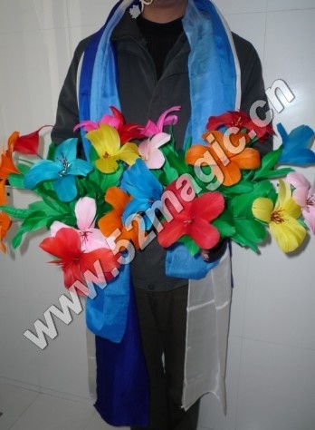 Silk Streamer Appearing Flower Bouquet