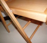 * Electronic Folding Chair