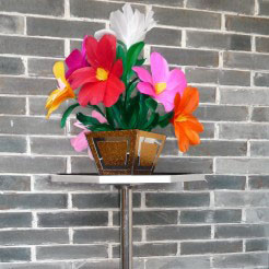 Vanishing Bouquet And Vase