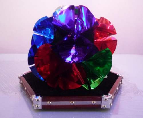 Four Times Appearing Flower Tray