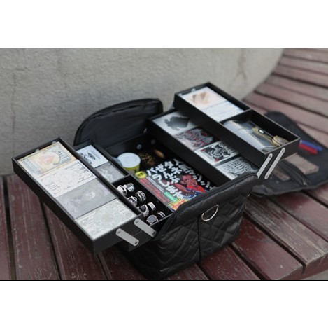 Close-Up Leather Bag (Professional)