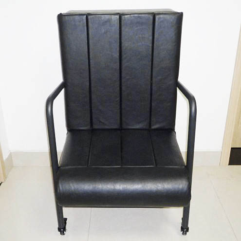 * Chair Appearance Illusion