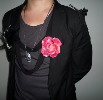 Lighting Flower Brooch