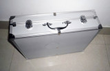 Carrying Case & Table Base (Silvery)