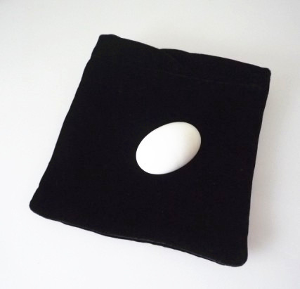 Malini Egg Bag