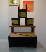 * Tri-Section Illusion