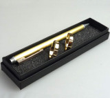 Ghostly Linking Finger Rings by Joe Porper