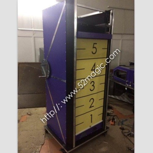 * Compressed Illusion