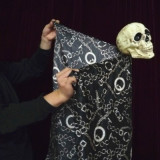 Floating Skull with Zombie Gimmick