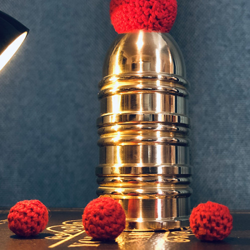 Unreal Cups and Balls (Mini) by Jimmy Fan