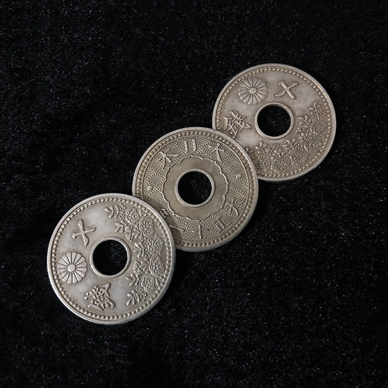 Phantom of Coins 2.0 (Yen Version) by Oliver Magic - Magic Trick