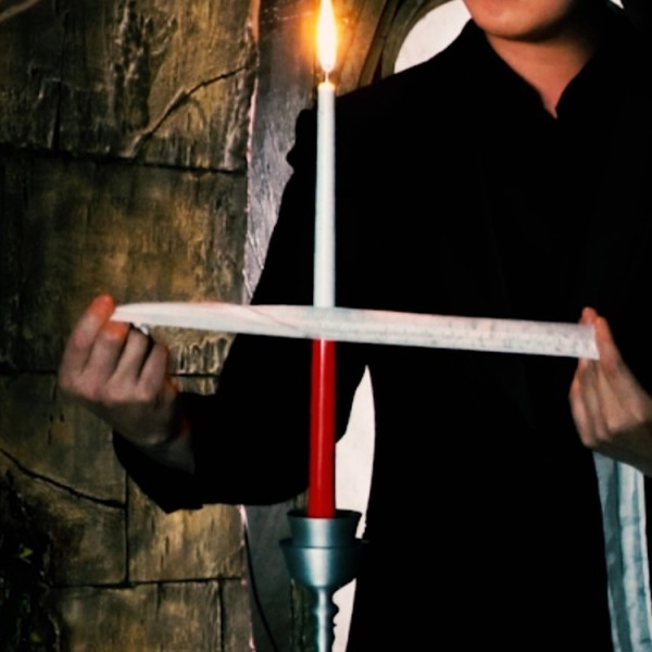 * Eclipse (Color Changing Candle)