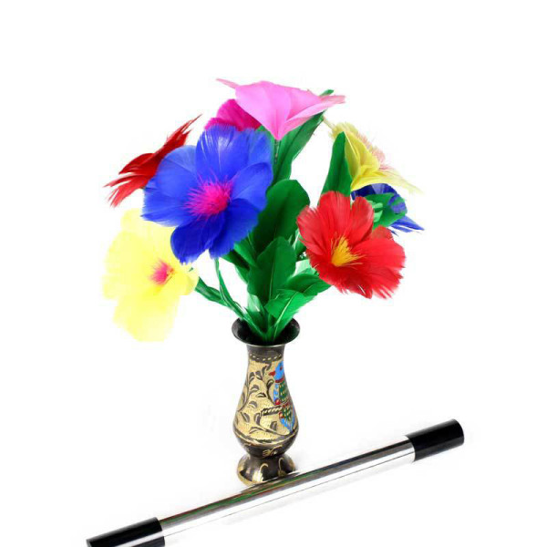 Deluxe Appearing Bouquet (Metal Vase)