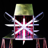 * Dagger Head Chest Illusion