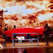 * Thru Steel Illusion (Lie-flat)