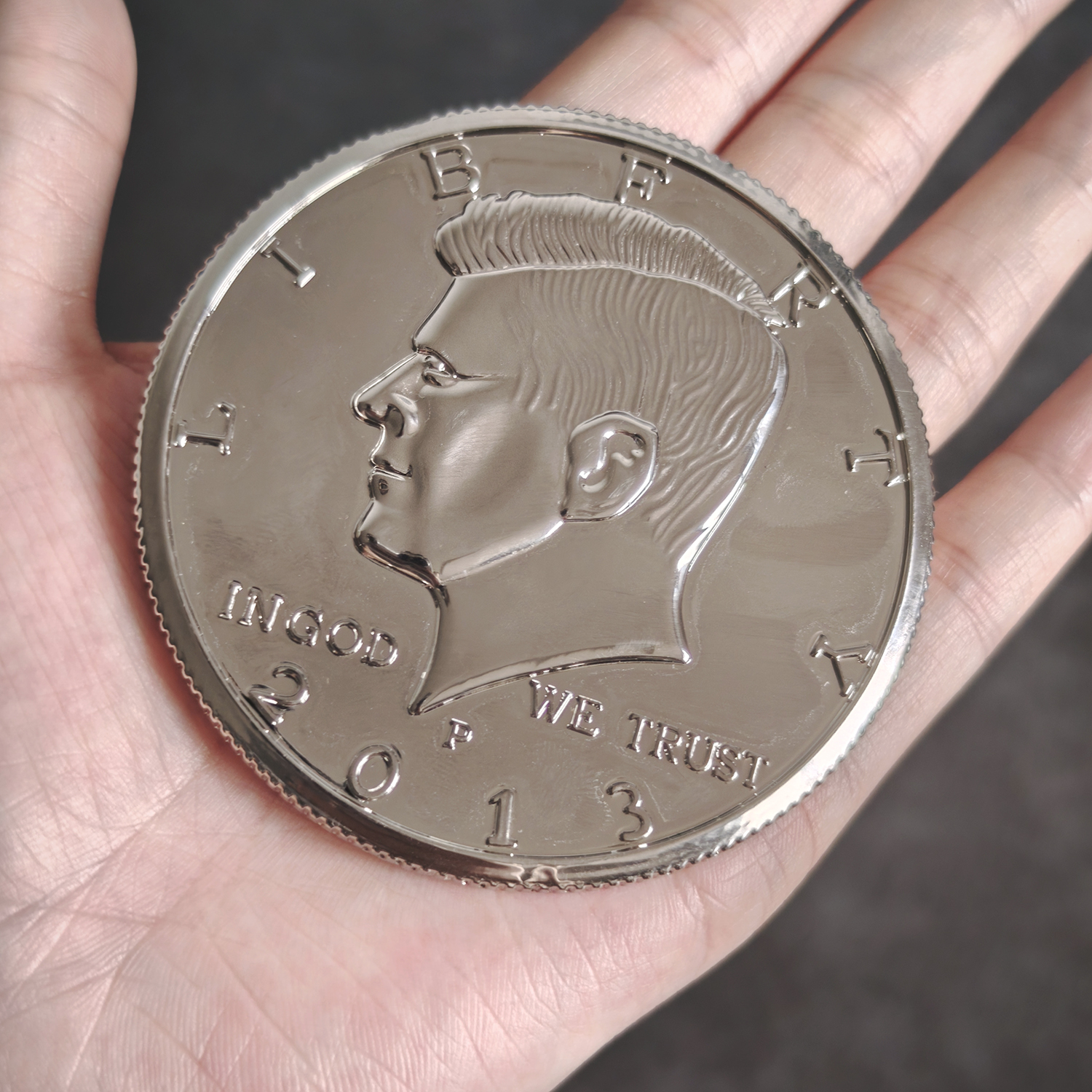 Jumbo Half Dollar - Chrome - 2020 (3 Inch)
