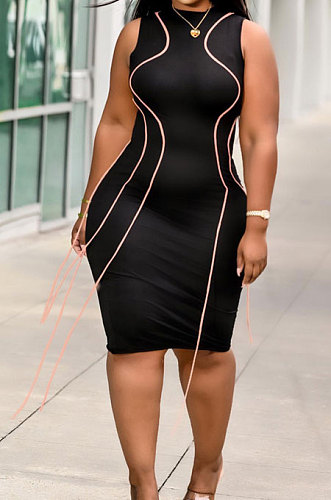 Sexy Package Buttocks Trendy Tassels Round Neck Sleeveless Midi Dress YFS3681