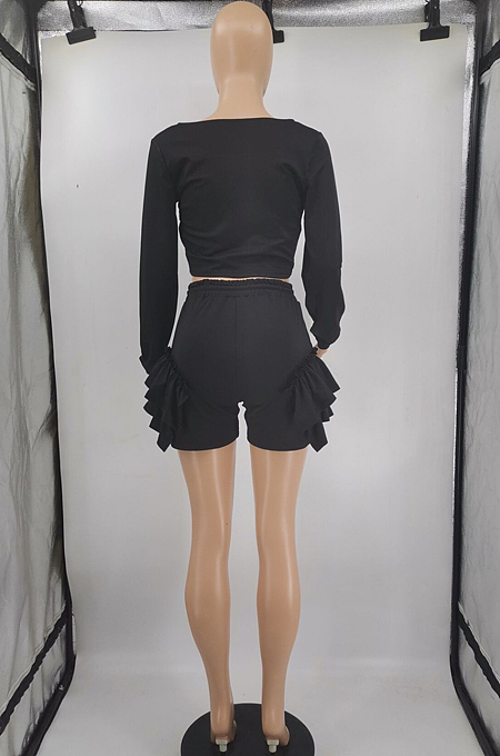 Red Low Cut Long Sleeve Crop Top Cute Mid Waist Ruffle Shorts Two-Piece MTY6566-1