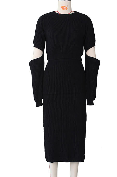 Red Winter New Solid Color Woolen  Long Sleeve Round Neck Sweater High Waist Slit Hip Skirts Sets  ZS079-3
