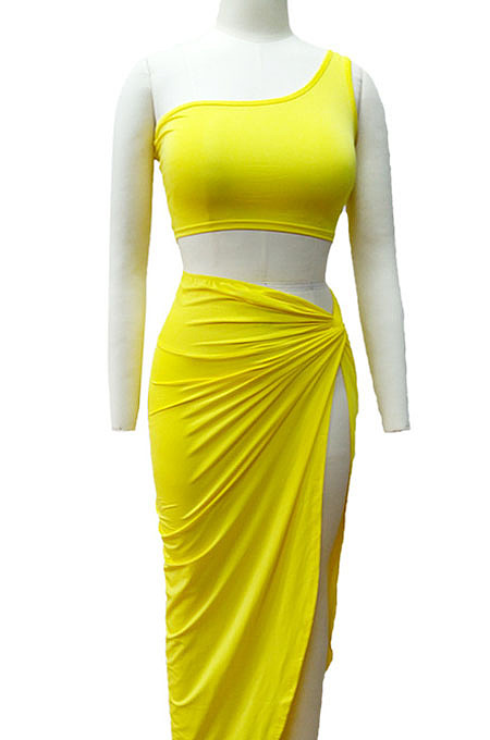 Black Euramerican Women Ruffle Solid Color One Shoulder High Split Skirts Sets MY9268-3