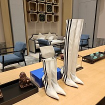 WHOLESALER | WOMEN'S   110MM OVER-THE-KNEE BOOT IN White