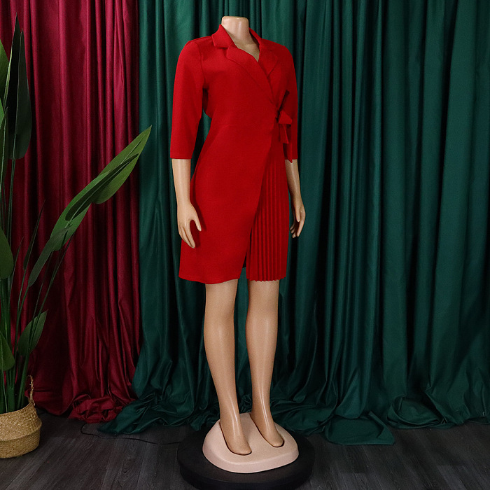 SUPER WHOLESALE |  Ultimate Pleated Mini Dress with Collar in Red
