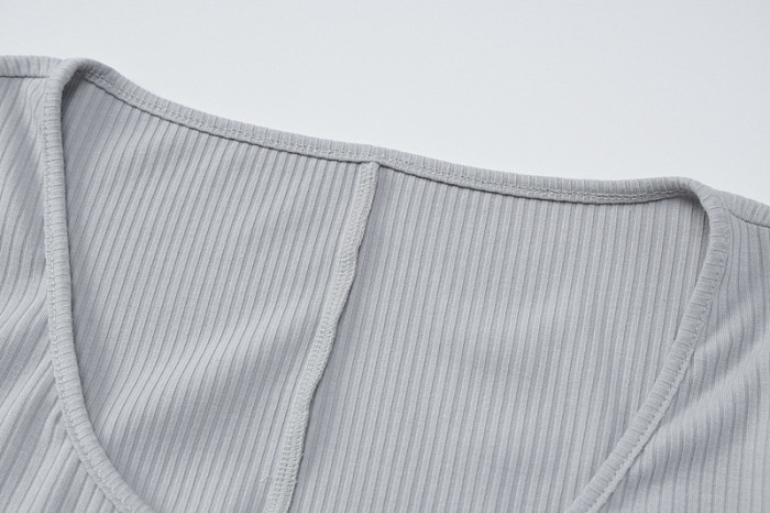SUPER WHOLESALE |  Pit Material Half Zip Up Romper