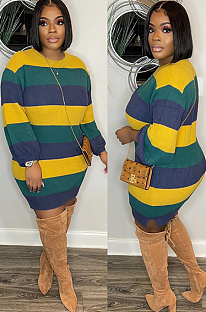 SUPER WHOLESALE | Color Block Knitted Dress in Green