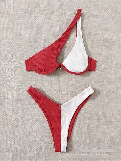 SUPER WHOLESALE | Pit Material Pactchwork Not Symmetrical Cropping Swimwear