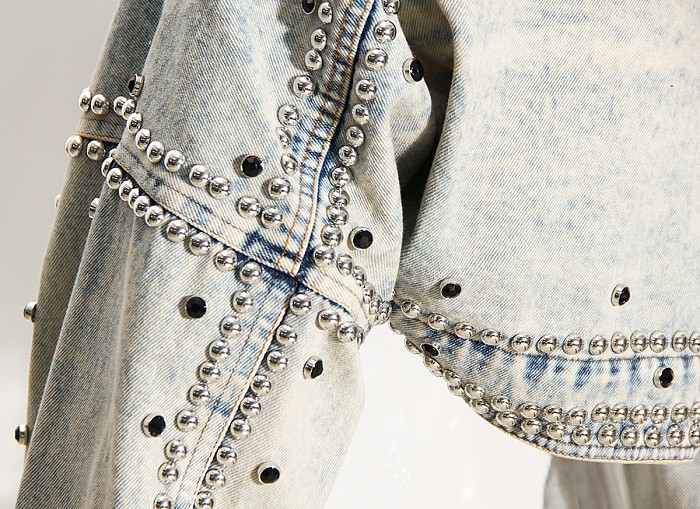 SUPER WHOLESALE | Rivet Decot Crop Denim Jacket Top