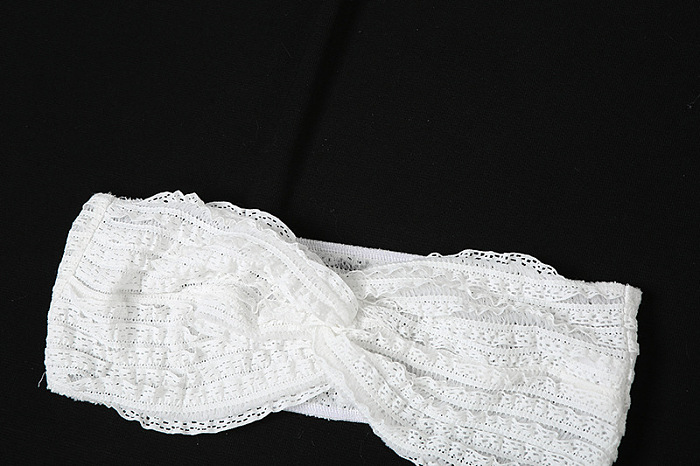 SUPER WHOLESALE | Lace Skirt Set in Beadeau and Self-tied Skirt