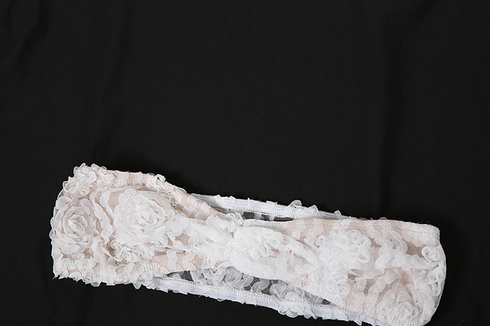 SUPER WHOLESALE | Lace Skirt Set with Beandeau