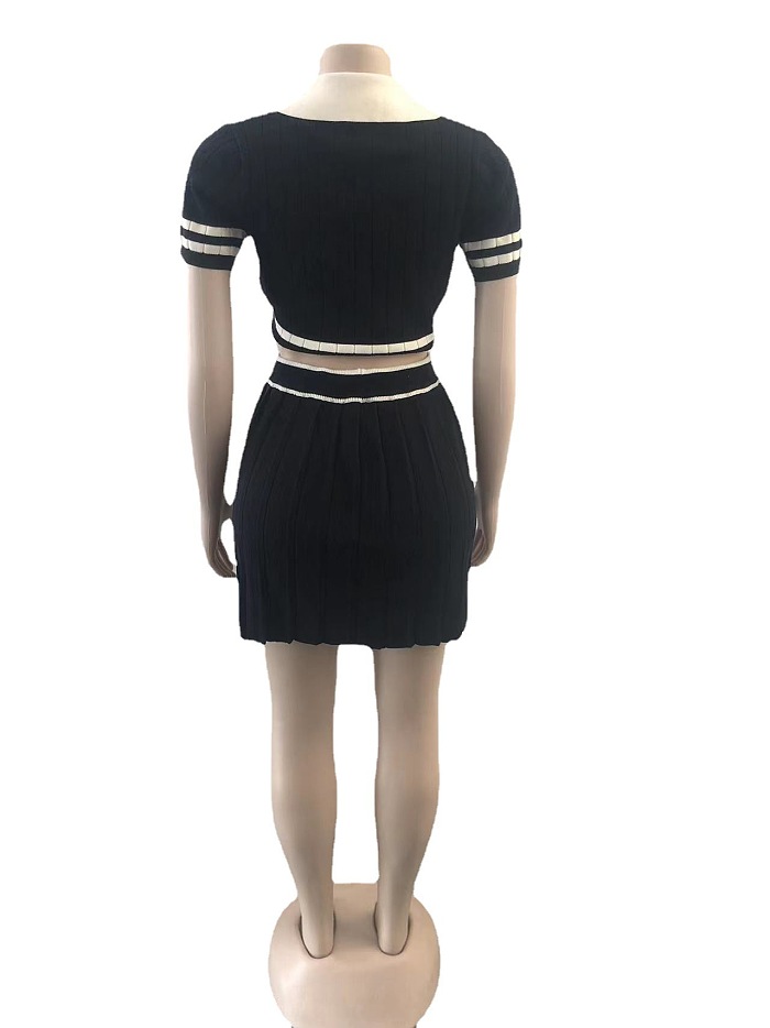 SUPER WHOLESALE | Pleated Skirt with Crop Top