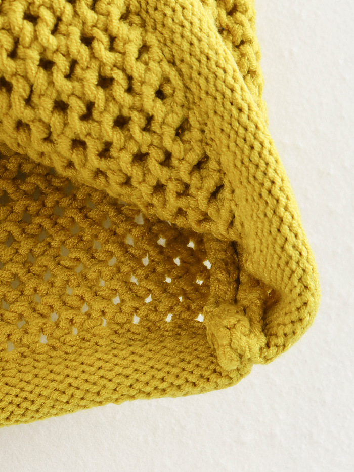 SUPER WHOLESALE| Knitted Vest with Big Buttons