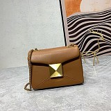 SUPER WHOLESALE| VALENTINO GARAVANI - One Stud Small Leather Shoulder Bag