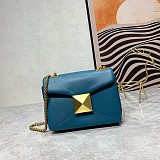 SUPER WHOLESALE| VALENTINO GARAVANI - One Stud Small Leather Shoulder Bag