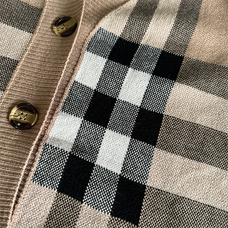 SUPER WHOLESALE| Plaid Knitted Cardigan Top