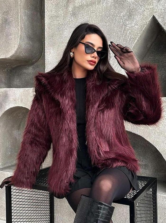 SUPER WHOLESALE | Turn-down Wool Top in Wine Red