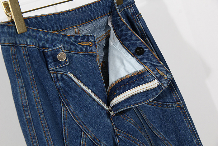 SUPER WHOLESALE | High Waisted Flared Paneled Jean