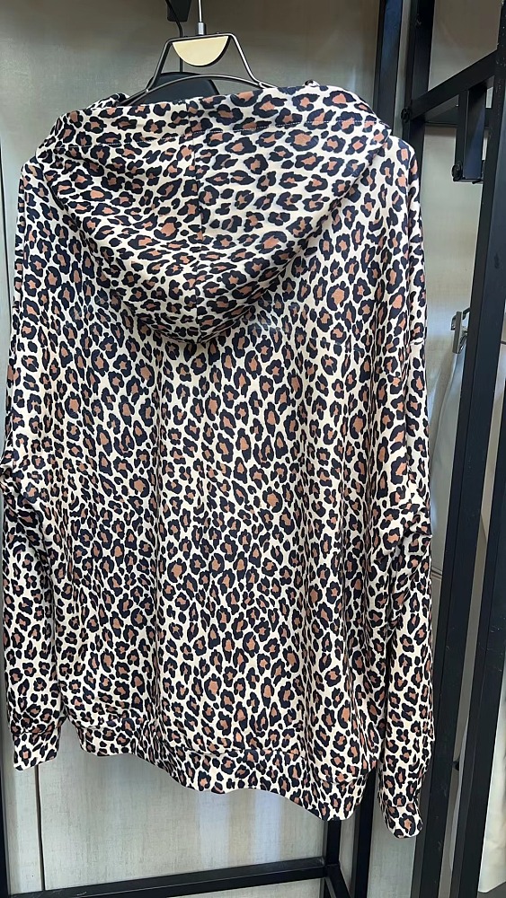 SUPER WHOLESALE | Leopard Hoodie Top