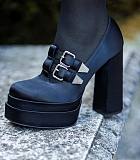 SUPER WHOLESALE | Double Platforms Chunky High Heel Pumps