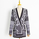 SUPER WHOLESALE | V-neck studded print long-sleeve blazer
